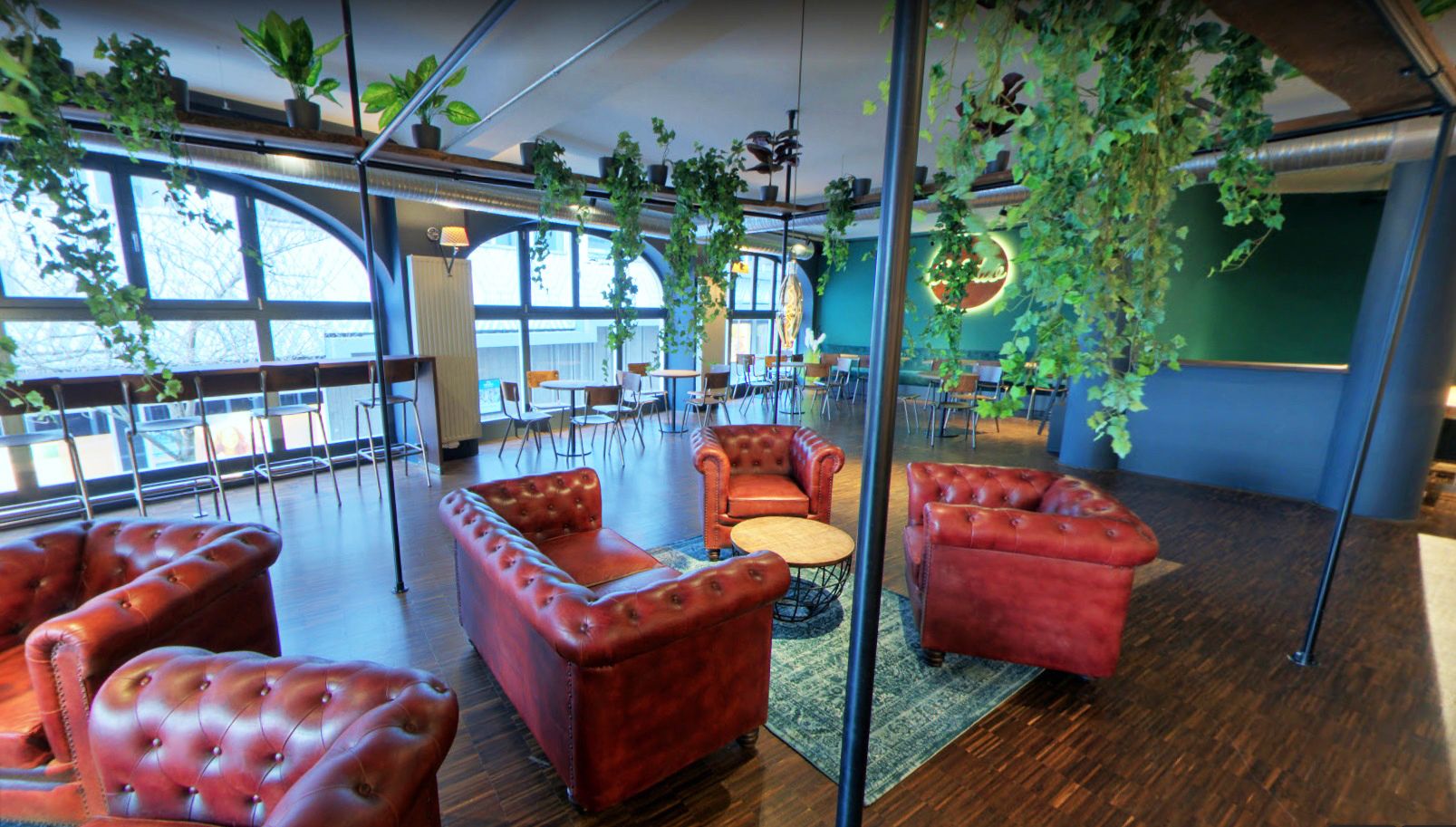 Salotto 1828, restaurant cu design industrial și accente clasice